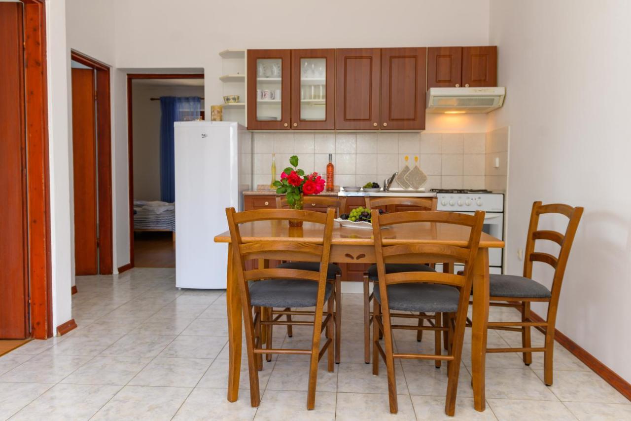 Apartments Marina Veskovic Nerezine Extérieur photo