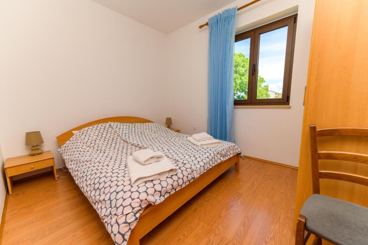 Apartments Marina Veskovic Nerezine Extérieur photo