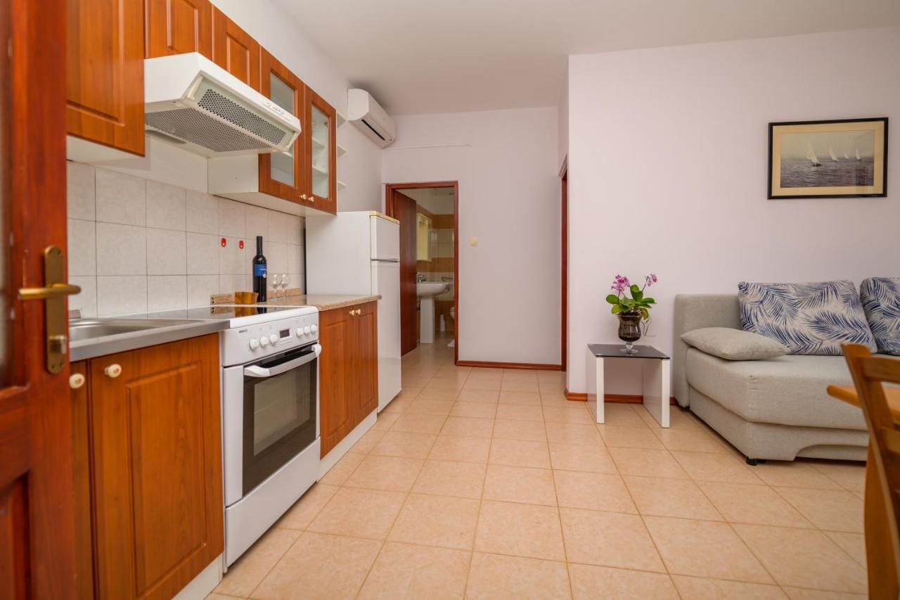 Apartments Marina Veskovic Nerezine Extérieur photo