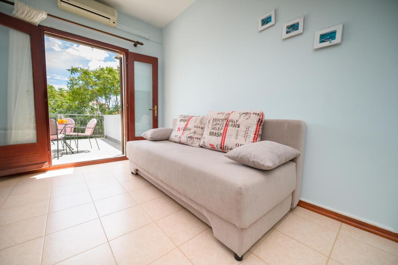 Apartments Marina Veskovic Nerezine Extérieur photo