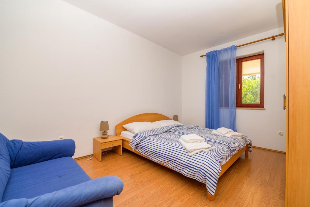 Apartments Marina Veskovic Nerezine Extérieur photo