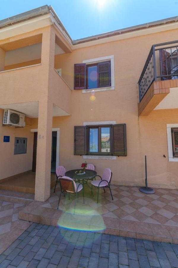 Apartments Marina Veskovic Nerezine Extérieur photo